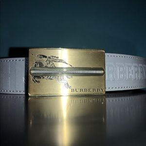Burberry belt